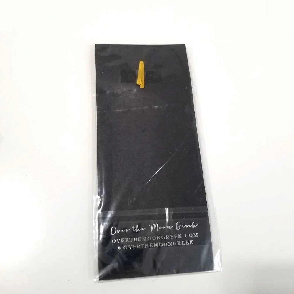 NWT Over The Moon Greek GAMMA PHI Glitter‎ Keychain